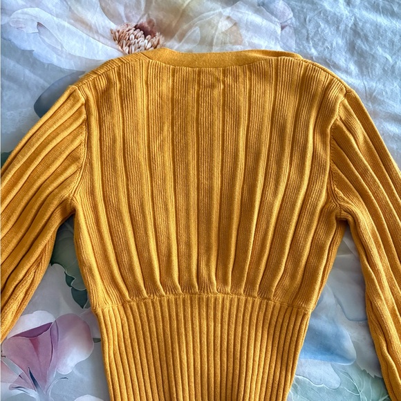 Wilfred Plunge Cardigan - Picture 3 of 6